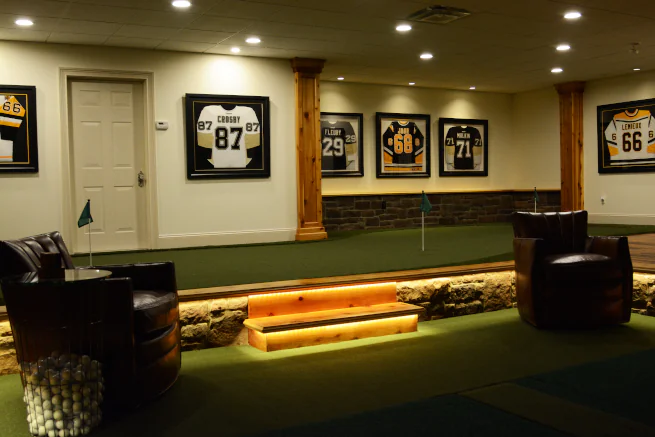 Fresno Indoor Putting Green